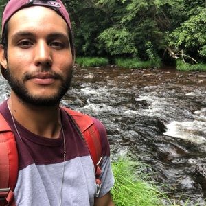 Meet your Posher, Gregory